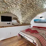 La Cachette Relax Apartment *